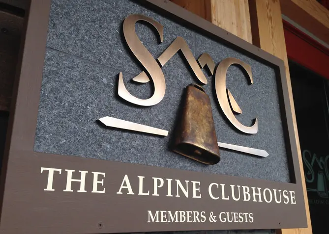 Visual Identity for Stowe Mt. Club