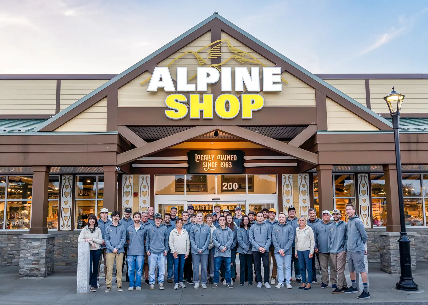 Environmental Branding, Sign Design for the Alpine Shop