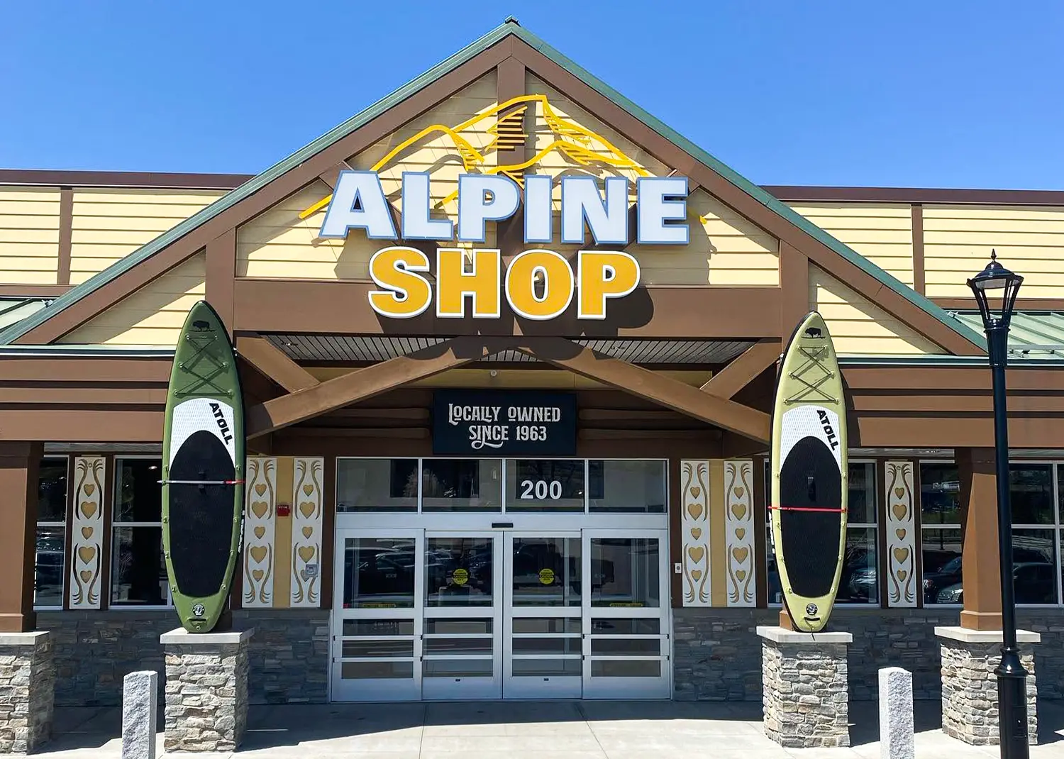 Environmental Branding, Sign Design for the Alpine Shop