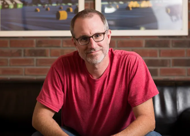 Steve Splonskowski - Partner / Creative Director